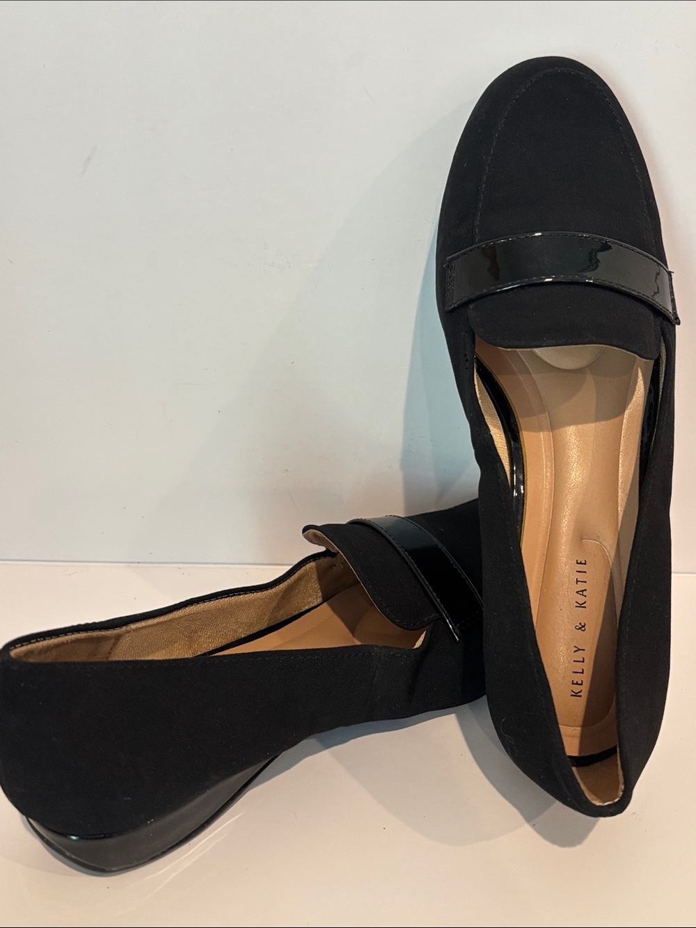 Kelly & Katie Black Suede-Look Loafers with Patent Strap sz 9.5